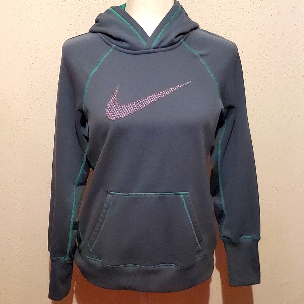 Nike sweatshirt